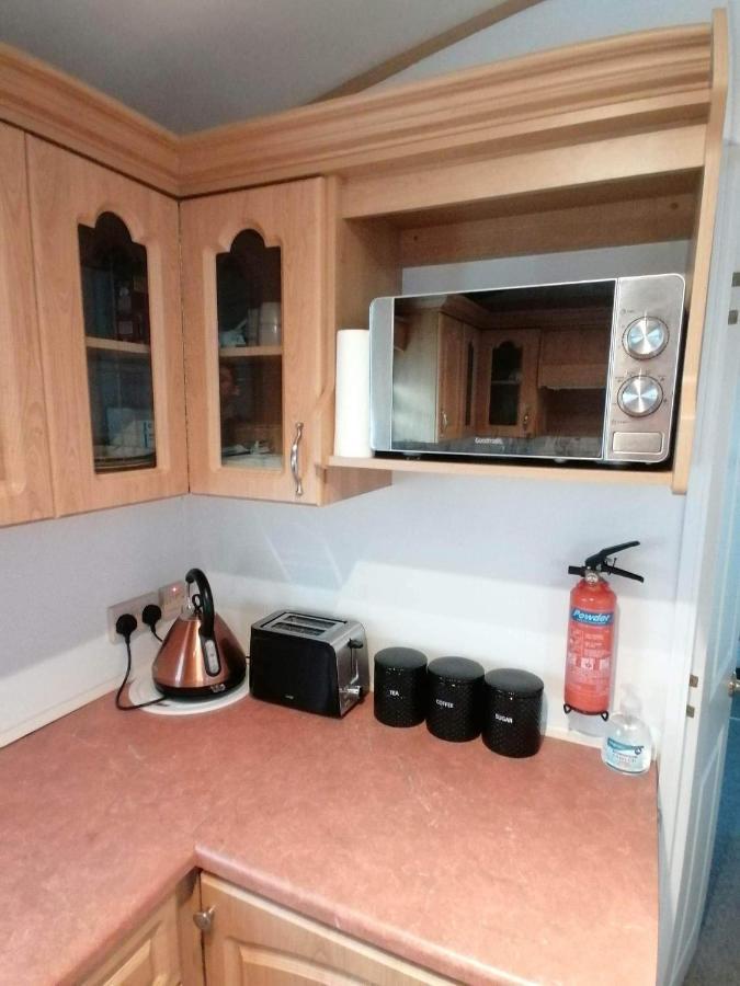 לאונססטון Cornwall Cornwall-Chapmanswell Caravan Holiday Park A30 B&B Bed And Breakfast #41 מראה חיצוני תמונה